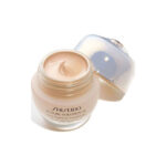 Shiseido Future Solution LX Total Radiance Foundation Spf20 Neutral 2 30ml